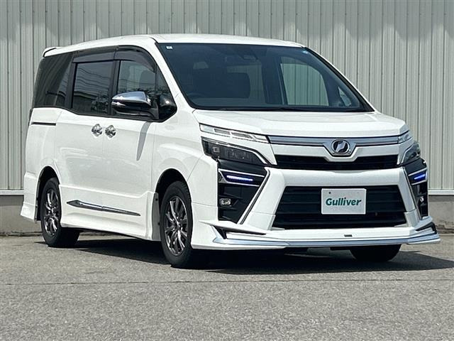 ヴォクシー 2.0 ZS 煌 修復歴無し