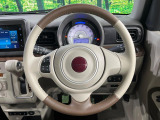 【純正革巻きステアリング】上質な革を使用することで、手にしっかり馴染みとても運転しやすいハンドルです♪