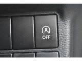 アイドリングストップで燃費に貢献♪エアコン優先したい場合はこちらのスイッチで機能OFFにすることが可能です。