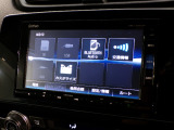 CD、DVD、Bluetooth、AM、FM、スマートフォン接続ができます。