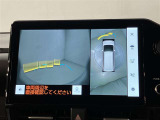 いまや必須装備「ナビゲーション」搭載!知らない場所にスイスイッとドライブ。もう、これなしではハンドルを握れませんね!でも運転中の操作は危険ですのでご注意ですね☆