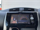 アラウンドビューモニターで、車庫入れも安心です