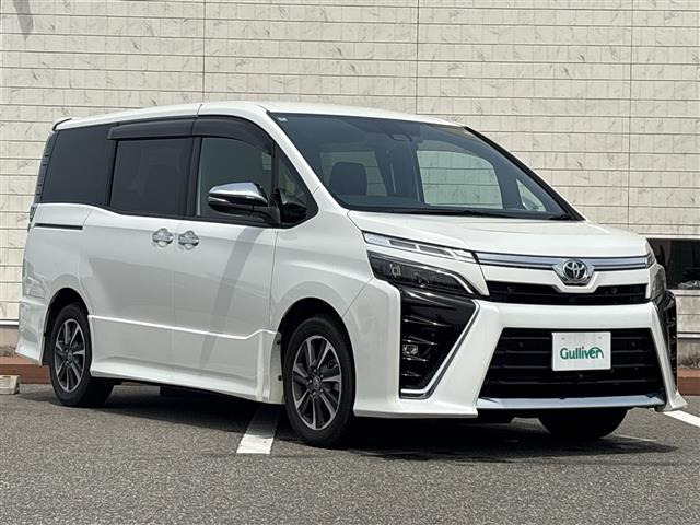 ヴォクシー 2.0 ZS 煌II 修復歴無し