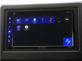 バックカメラ搭載です!車庫入れが苦手な人はもちろん、車両感覚に自信がある人にもお勧めです!見えない箇所が見えるようになるので、低い障害物や隠れてしまっている子供の存在等にも気付く事が出来ます。