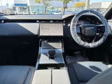 L560 Range Rover Velar Dynamic SE 404PS  2リッター直4DOHC16バルブターボ  エンジン出力300PS/40.8kgf  モーター出力142PS/28.4kgf (カタログ値)  2,290kg  265/45R21 ダイナミックモード付テレインレスポンス