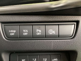 狭い場所での駐車やすれ違いなどでより的確な運転操作に役立つ360&deg;ビューモニターが装備されています。