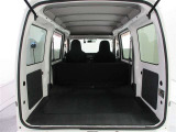 ラゲージスペースもしっかり確保。買い物の荷物もばっちり積み込むことができて便利です。