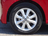 【タイヤ】 【純正14インチアルミホイール】《155/65R14》専用のアルミなのでお車のイメージぴったりですね!