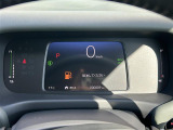 【スピードメーター】メーターがシンプルで見やすく運転しやすいですね!