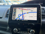 純正10インチ大画面ナビです。
