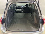 助手席まで倒せば長い荷物もらくらく積めますね