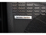 上質なデザインと優れた音響技術を融合させたハーマンカードンのスピーカーです。