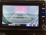 バックでの車庫入れも安心です! リアカメラが付いているバックモニター付のナビを装備しております。操作線もついており距離感も画面から確認できます。