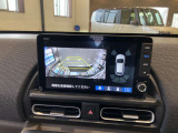 バックカメラももちろんついておりますので駐車時も後方が確認できて安心ですね!