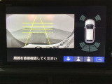 バックでの車庫入れも安心です! リアカメラが付いているバックモニター付のナビを装備しております。バンパーについているソナーや、操作線もついており距離感も画面から確認できます。