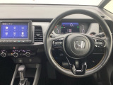 ホンダ純正メモリーナビ搭載なので、遠方へのドライブもお任せ下さい!ステアリング左手側にオーディオ関連のコントロールスイッチを配置しています。操作時は視線を逸らすことなく運転に集中できます
