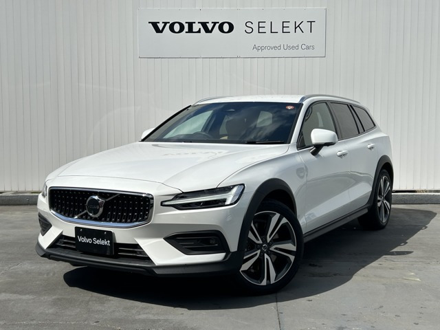 V60クロスカントリー ウルトラ B5 AWD 4WD 