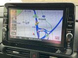 ナビゲーションはディーラーオプションナビを搭載。操作性に優れ直感・感覚的に使用していただけます。説明書も揃っておりますので、ご安心ください。