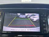 バックモニター付きで見えにくい後方も映像で確認できるので駐車が苦手な方でもスムーズに車庫入れができます。