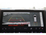 パノラミックビューモニター付きです。車両を上から見たような映像をディスプレイオーディオ画面に表示。運転席からの目視だけでは見にくい、車両周辺の状況をリアルタイムでしっかり確認できます。