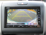 バックカメラももちろんついておりますので車庫入れの安心感がアップしますね!