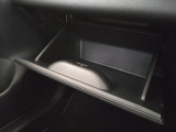 大型のグローブボックスです!