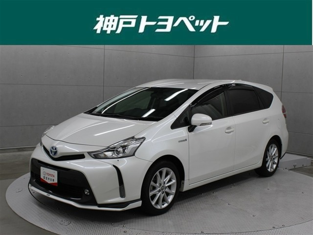 トヨタ プリウスα 