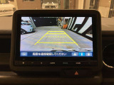 バックカメラももちろんついておりますので駐車時も後方が確認できて安心ですね!