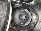【クルーズコントロール】高速道路や自動車専用道路を走行中にドライバーが設定した速度で、アクセルペダルを踏まなくても、一定の車速で走行してくれます!