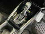発進時から滑らかに加速する無段階変速のCVTはストップ&ゴーの多い街の中も快適です