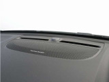 【harman/kardon】世界のオーディオファン垂涎のプレミアムサウンドシステムを搭載。原音に近い音場空間を忠実に再現。乗る人すべてに最良の音響体験を提供します。