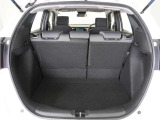 ◆フル乗車でもしっかり荷物を収納出来るラゲッジスペースです。普段の買い物でしたらしっかり積める十分な荷室スペースが確保されています。