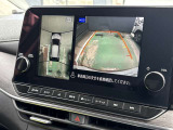 空から車を見たような「アラウンドビューモニター」!車の周りが一目で確認できるので、小さなお子様や障害物があっても安心して乗ることができます♪