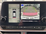 アラウンドビューモニターで全周囲が見えるのでバックや駐車が苦手な方も安心です。