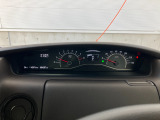 ホンダセンシング装着車となっております。衝突軽減ブレーキ、誤発進抑制機能、歩行者事故低減ステアリング、路外逸脱抑制機能、アダプティブクルーズコントロール、車線維持支援システム他、安全運転を幅広く支援。