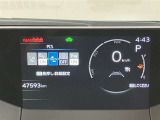 いまや必須装備「ナビゲーション」搭載!知らない場所にスイスイッとドライブ。もう、これなしではハンドルを握れませんね!でも運転中の操作は危険ですのでご注意ですね☆