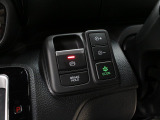 【電子制御パーキング+ブレーキホールド】便利なスイッチ式のサイドブレーキ!停車中にブレーキペダルを踏み続けなくても自動的にブレーキを保持する機能も搭載♪