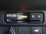 デザインスッキリのビルトイン『ETC』!高速道路の特典はもちろん、キャッシュレスなので料金所では徐行するだけで通過可能です!