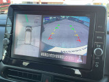 空から車を見たような「アラウンドビューモニター」!車の周りが一目で確認できるので、小さなお子様や障害物があっても安心して乗ることができます♪