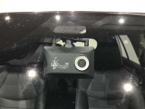 もしもの事故の際の記録はもちろん、旅行の際の思い出としてドライブの映像を楽しむことができます。