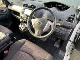 セレナ 2.0 ハイウェイスター Vセレクション+Safety 4WD 
