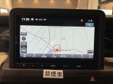 8インチディーラーオプションナビとなっております。インターナビも対応しているので日本全国おでかけすることができます!