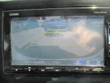 バックカメラのお写真です。駐車が苦手な方でも楽に駐車が行えますね♪