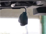 この車にはリアにもドライブレコーダーを装備しております◆映像・音声などを記録する自動車用の装置です。 もしもの事故の際の記録はもちろん、旅行の際の思い出としてドライブの映像を楽しむことができます。