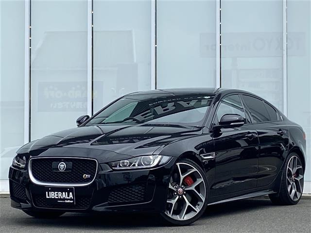 ジャガー XE 