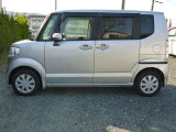 装備充実のN-BOXです!中古車ですので傷や凹み、錆などもございますので現車確認をお願いしております!