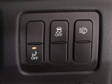 ★使いやすさや安全性を追求したステアリング周り!高級車ゆえにスイッチ類が多いのも特徴ですね!考え尽くされた配置ですぐに使いこなす事が出来ますのでご安心下さい!是非、体感してみて下さい!!