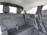 サードシートは折りたたみ可能でありながら、長距離でも快適にお過ごしいただけるよう設計されており、日常的にお使いいただける3列SUVとなっております。
