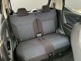 [後列シート]広々とした後部座席です!ゆったりくつろげますね☆