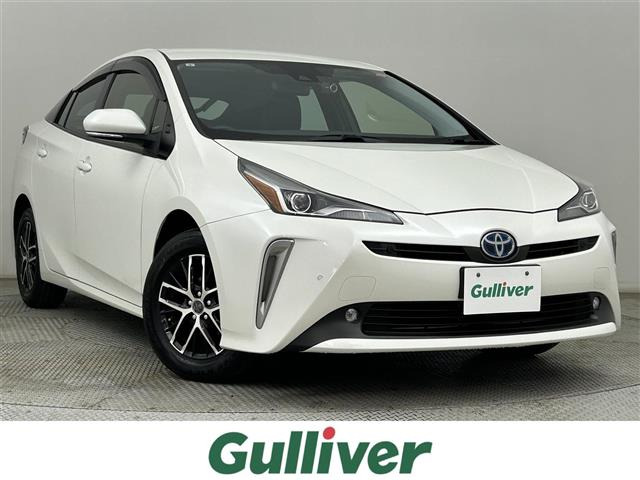 トヨタ プリウス 